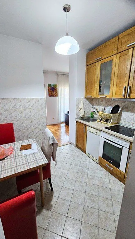 Rent, two bedroom apartment, 71m², Stari Aerodrom, Podgorica