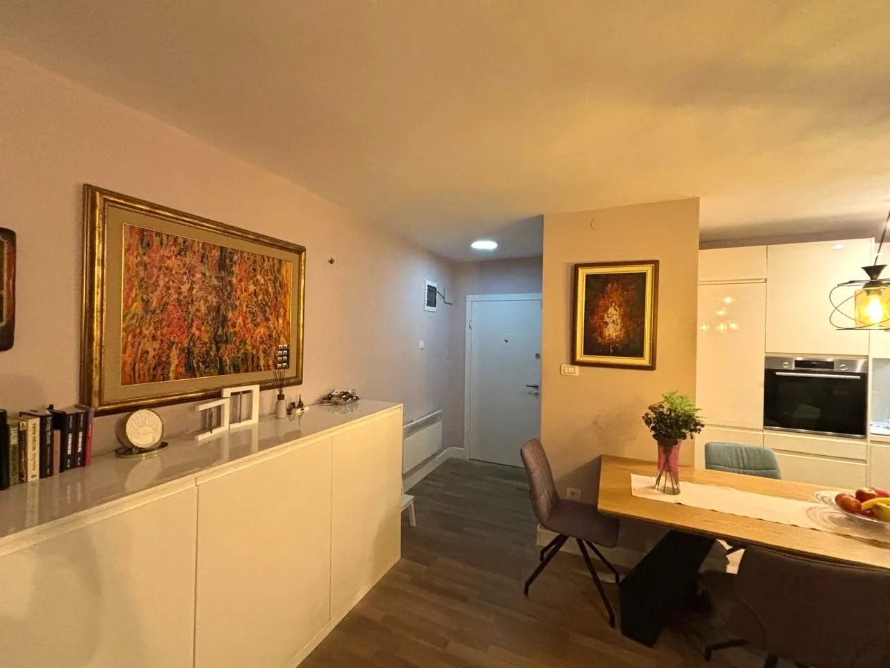 Prodaja, dvosoban stan, 86m², Preko Morače, Podgorica
