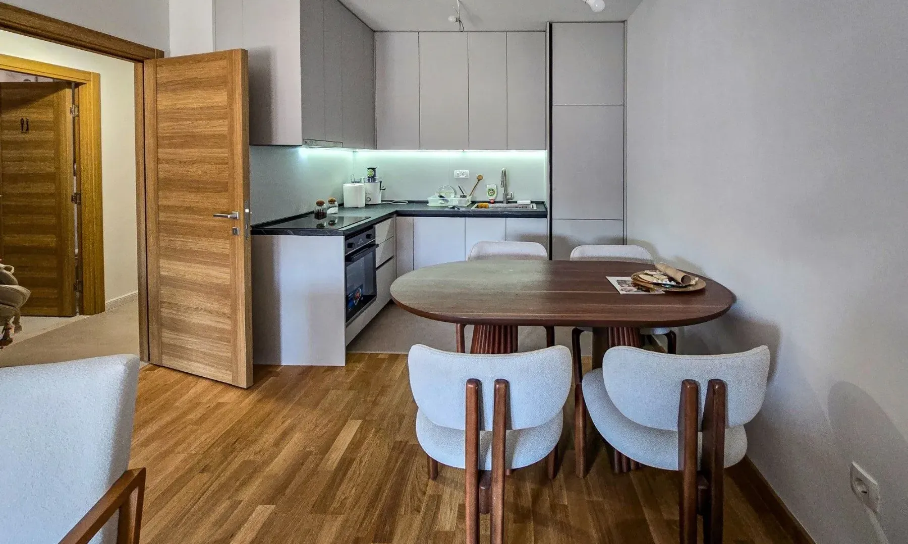 Prodaja, jednosoban stan, 41m², Tološi, Podgorica