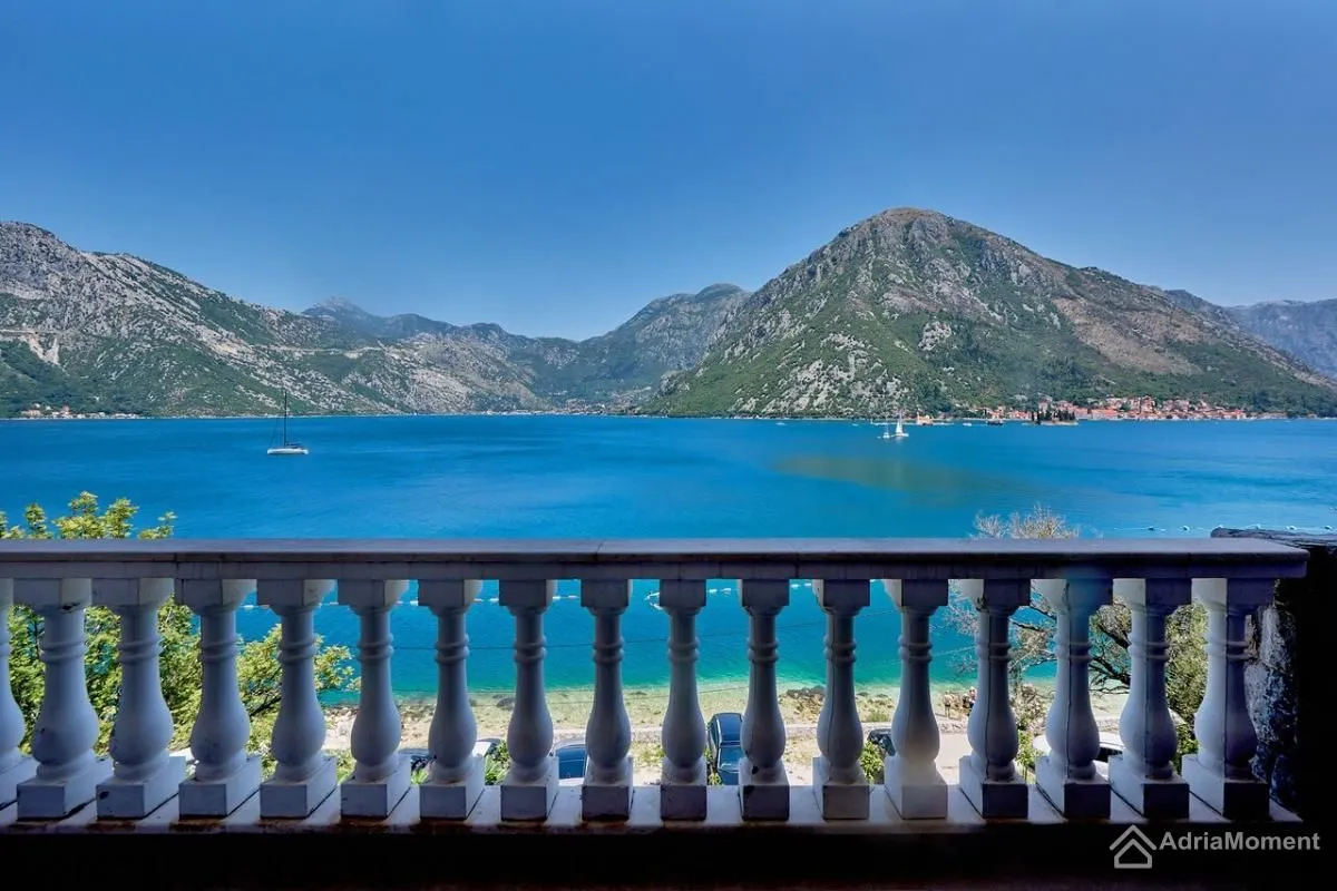 Sale, house, 235m², Kostanjica, Kotor