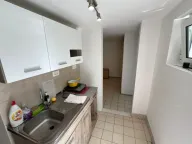 Izdavanje, jednosoban stan, 42m², Babin Do, Budva - image 1