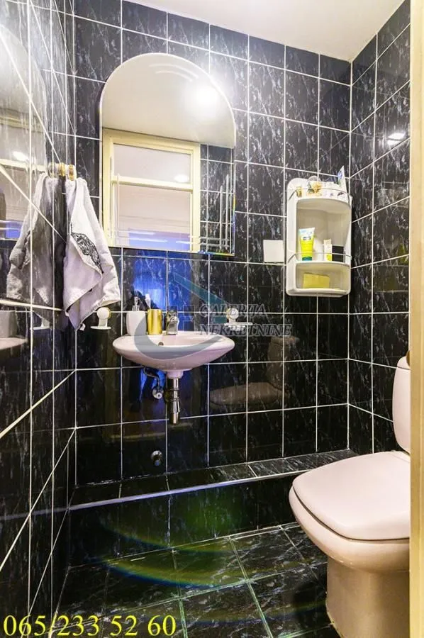 Prodaja, četvorosoban stan, 105m², Savski Venac, Beograd
