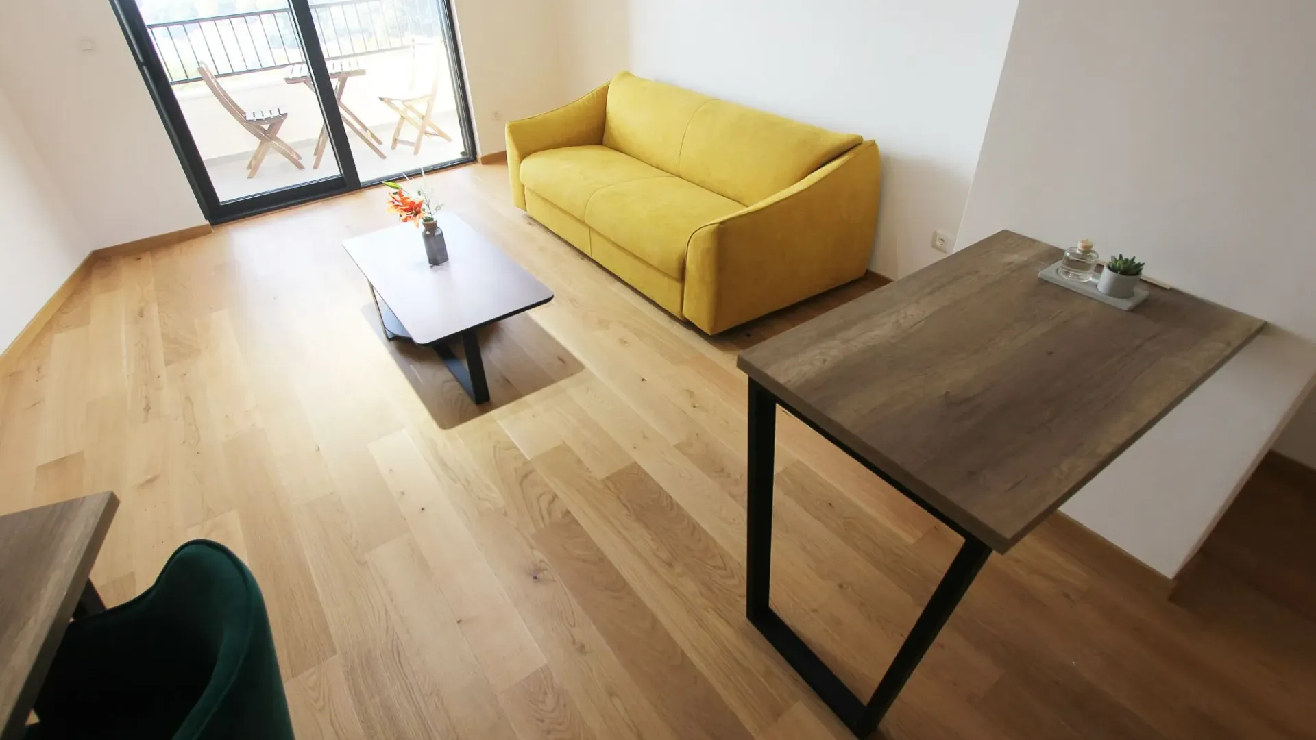 Izdavanje, jednosoban stan, 48m², Bečići, Budva