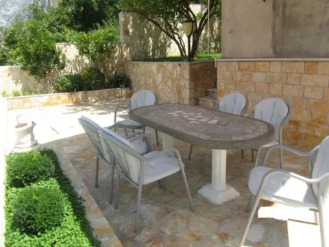 Sale, house, 240m², Sveti Stasije, Kotor - image 13