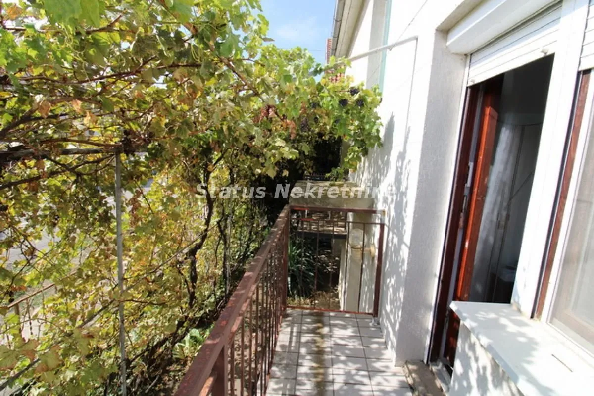 Prodaja, kuća, 332m², Zrenjanin, Srbija