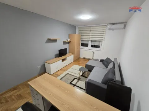 Rent, studio apartment, 26m², Grbavica, Novi Sad Sve Podlokacije