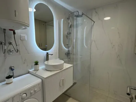 Sale, house, 74m², Bečići, Budva - image 11