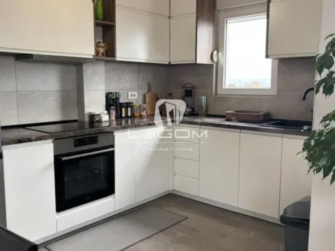 Prodaja, trosoban stan, 59m², Ledine, Beograd - image 15