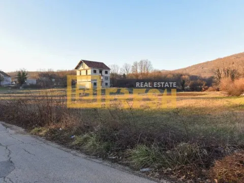 Sale, land lot, 10700m², Nikšić, Crna Gora - image 2
