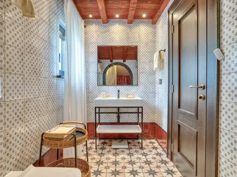 Prodaja, kuća, 168m², Igalo, Herceg Novi - image 15