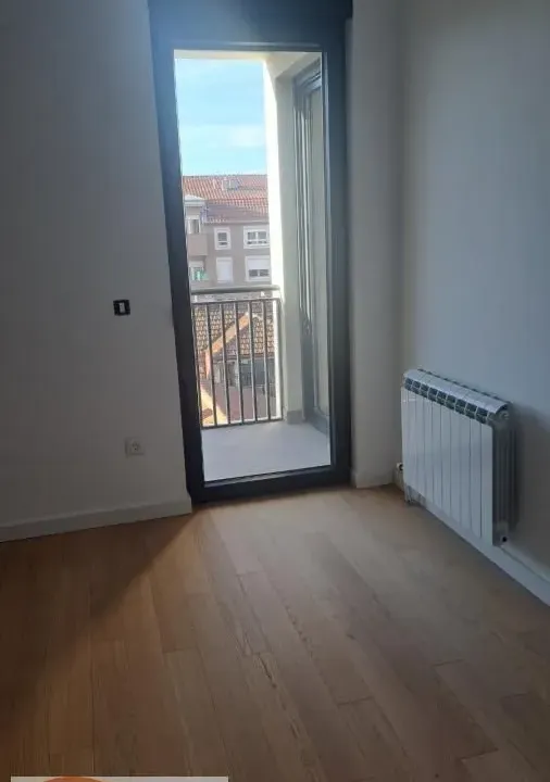 Sale, three bedroom apartment, 95m², Cvetkova Pijaca, Zvezdara Sve Podlokacije