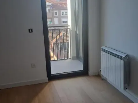 Sale, three bedroom apartment, 95m², Cvetkova Pijaca, Zvezdara Sve Podlokacije - image 1