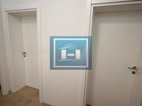 Prodaja, trosoban stan, 70m², Paraćin, Srbija - image 7