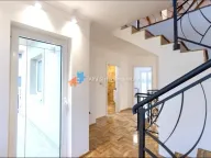 Izdavanje, kuća, 417m², Voždovac Sve Podlokacije, Beograd - image 12