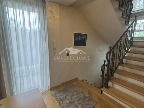 Prodaja, stan, 270m², Čukarica, Beograd - image 5