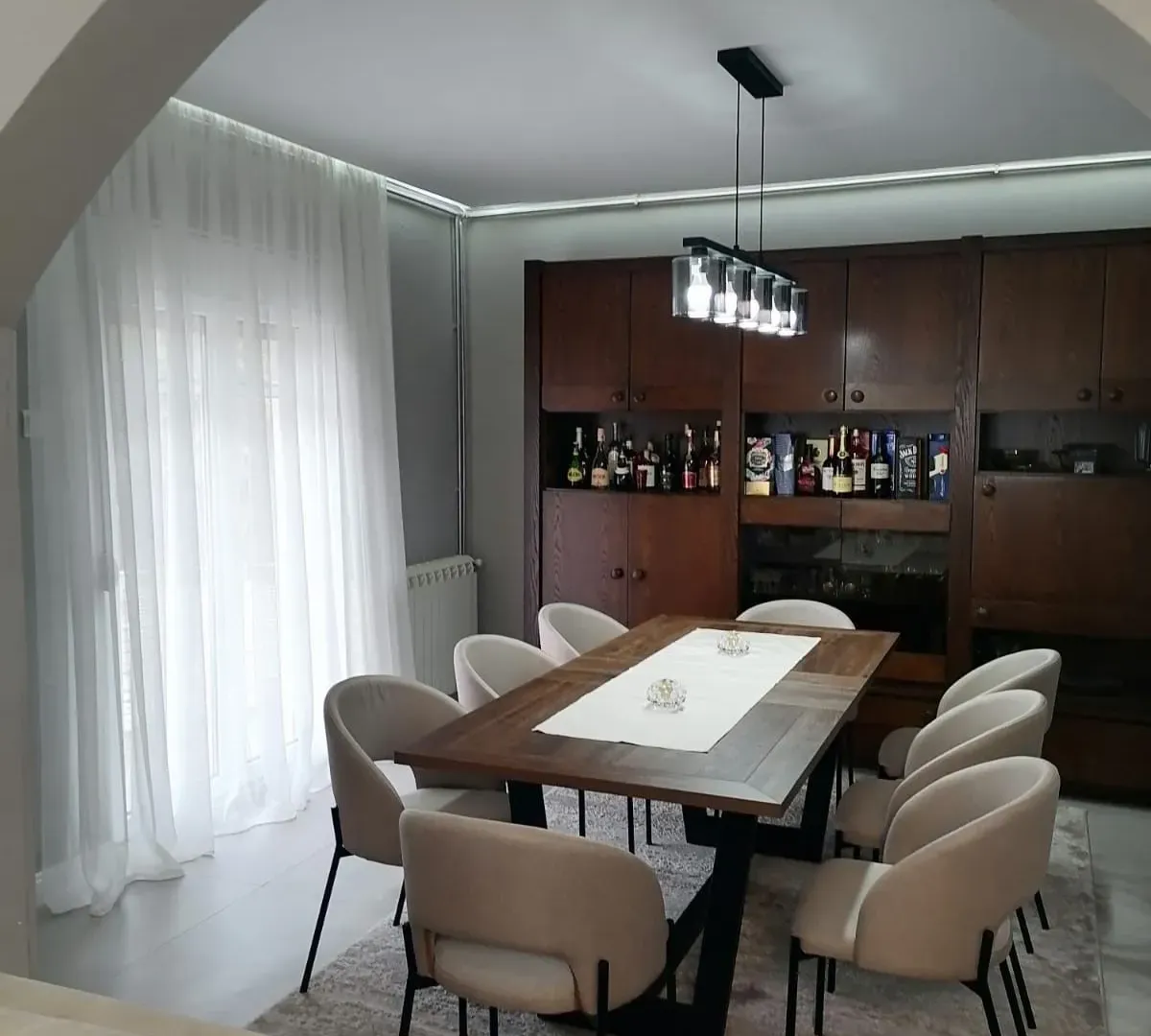 Prodaja, kuća, 350m², Vranići, Podgorica