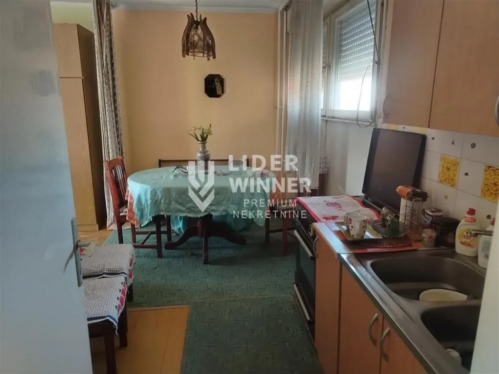 Sale, three bedroom apartment, 75m², Palilula Sve Podlokacije, Beograd