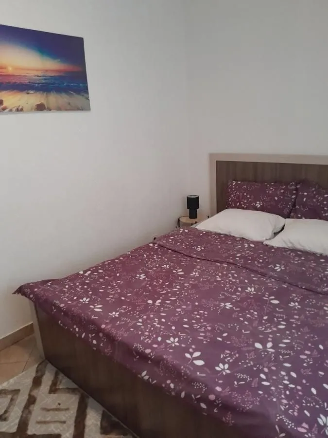 Rent, three bedroom apartment, 120m², Tivat, Crna Gora