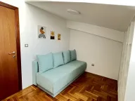 Izdavanje, jednosoban stan, 71m², Stari Aerodrom, Podgorica - image 10