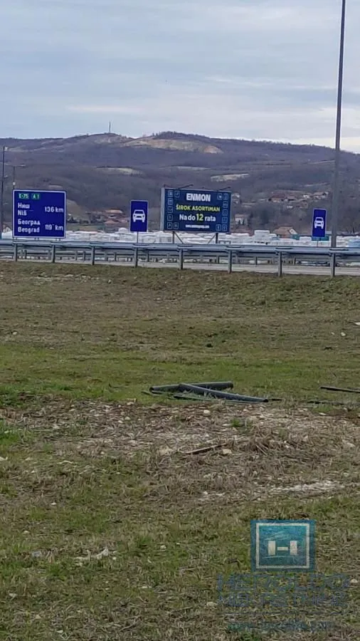 Izdavanje, plac, 1300m², Batočina, Srbija