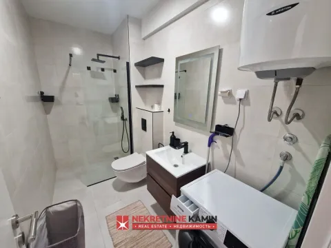 Sale, two bedroom apartment, 54m², Bečići, Budva - image 9