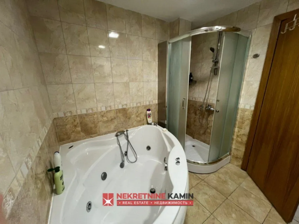 Prodaja, stan, 72m², Velji Vinogradi, Budva