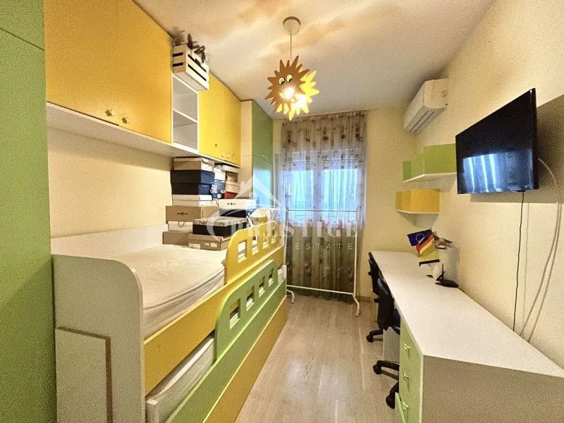 Rent, three bedroom apartment, 107m², City Kvart, Podgorica