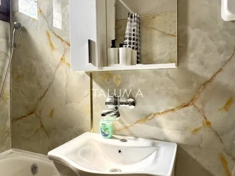 Rent, three bedroom apartment, 95m², Tuški Put, Podgorica - image 10