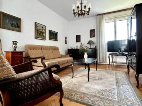 Izdavanje, stan, 65m², Preko Morače, Podgorica