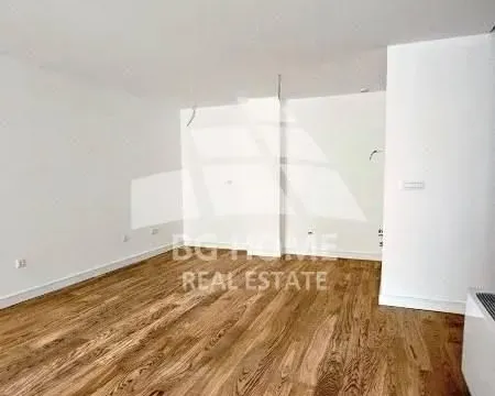 Izdavanje, četvorosoban stan, 122m², Vračar Centar, Vračar Sve Podlokacije - image 5