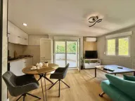 Izdavanje, dvosoban stan, 75m², Centar, Budva - image 2