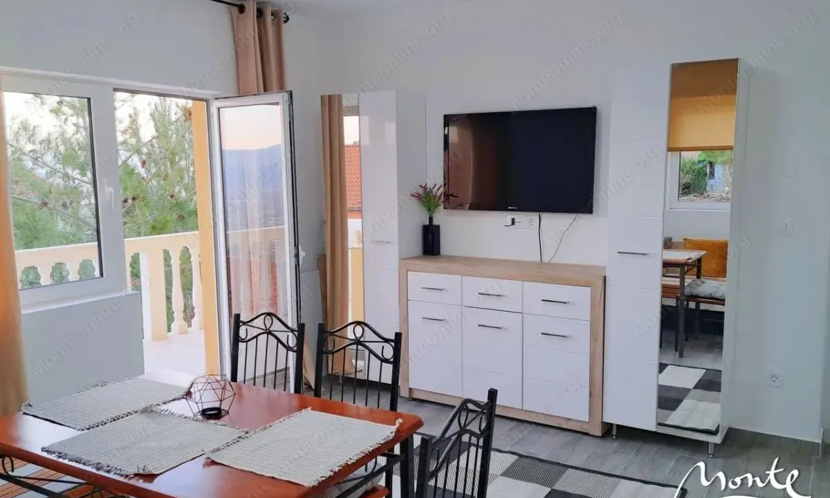Sale, one bedroom apartment, 42m², Kavač, Kotor