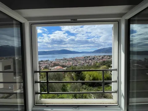 Izdavanje, jednosoban stan, 60m², Tivat, Crna Gora - image 2