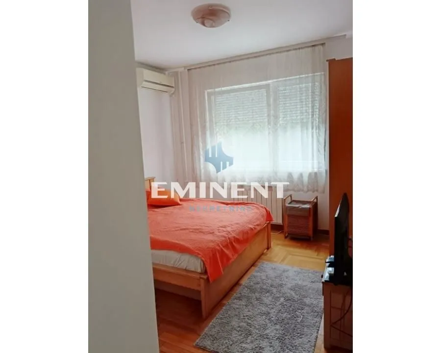 Izdavanje, dvosoban stan, 67m², Novi Beograd Blok 22, Novi Beograd Sve Podlokacije