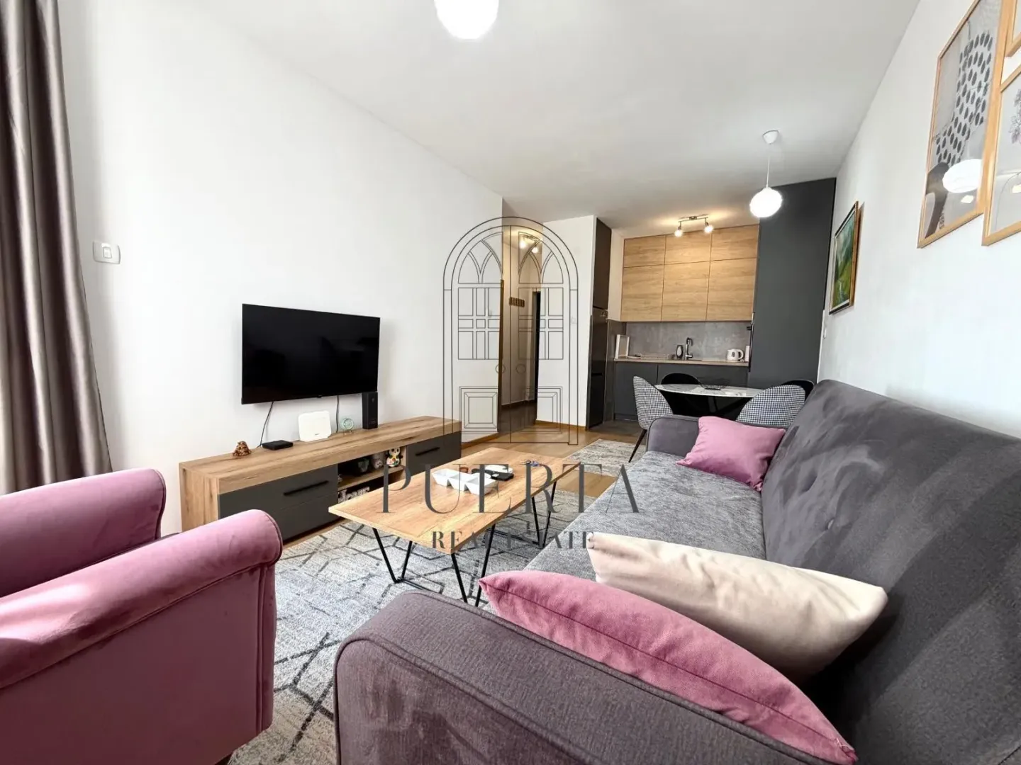 Rent, one bedroom apartment, 42m², Pobrežje, Podgorica