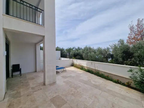 Prodaja, jednosoban stan, 55m², Reževići, Budva - image 14