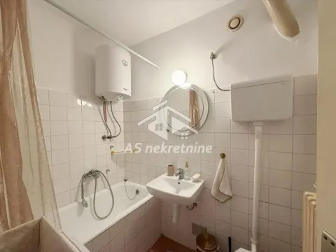 Rent, apartment, 41m², Crveni Krst, Beograd - image 13