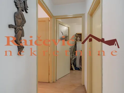 Sale, three bedroom apartment, 55m², Zvezdara Sve Podlokacije, Beograd - image 12