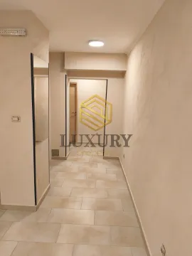 Rent, office space, 47m², Stari Aerodrom, Podgorica - image 6