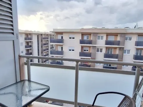 Prodaja, stan, 29m², City Kvart, Podgorica - image 7