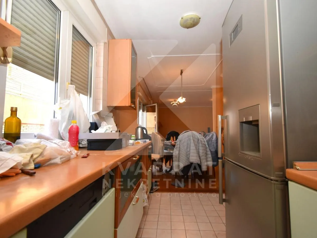 Prodaja, dvosoban stan, 97m², Stari Aerodrom, Podgorica