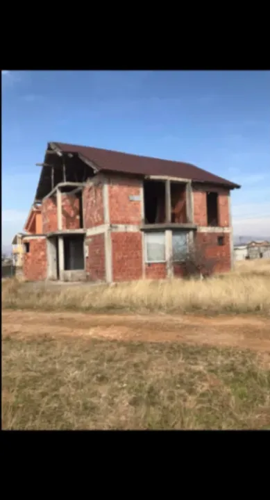 Sale, house, 1000m², Kuće Rakića, Podgorica