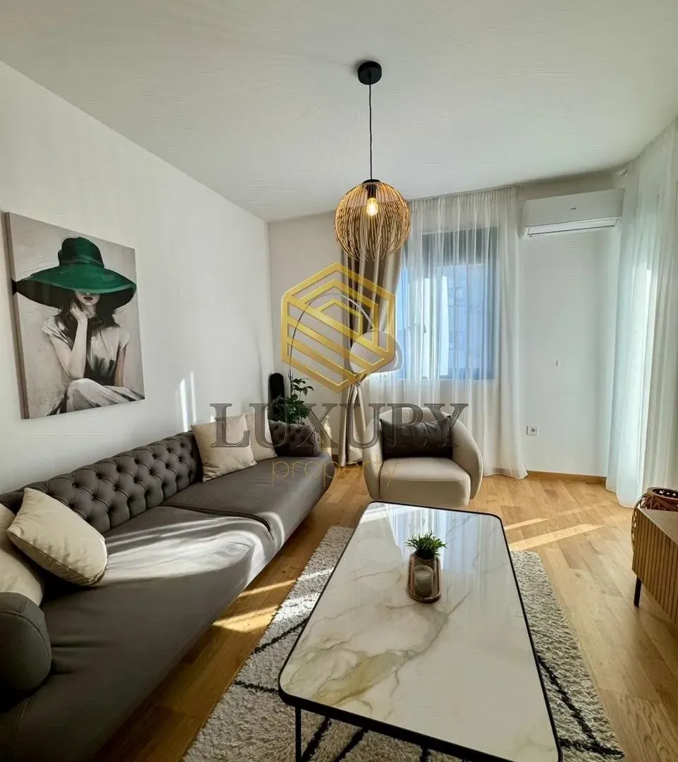 Prodaja, jednosoban stan, 46m², City Kvart, Podgorica