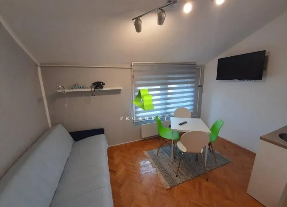 Sale, three bedroom apartment, 80m², Palilula, Niš