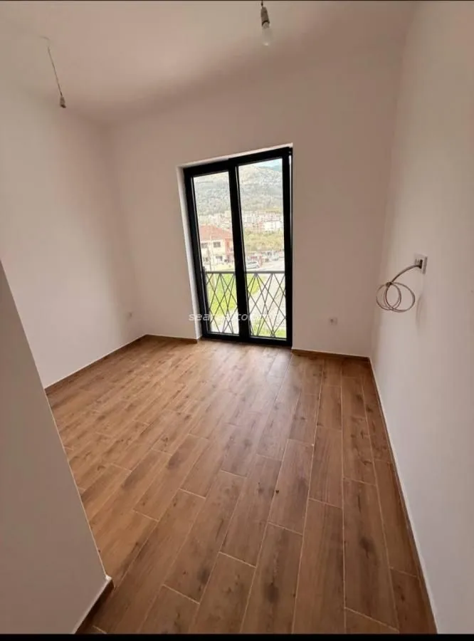 Prodaja, jednosoban stan, 49m², Tivat, Crna Gora