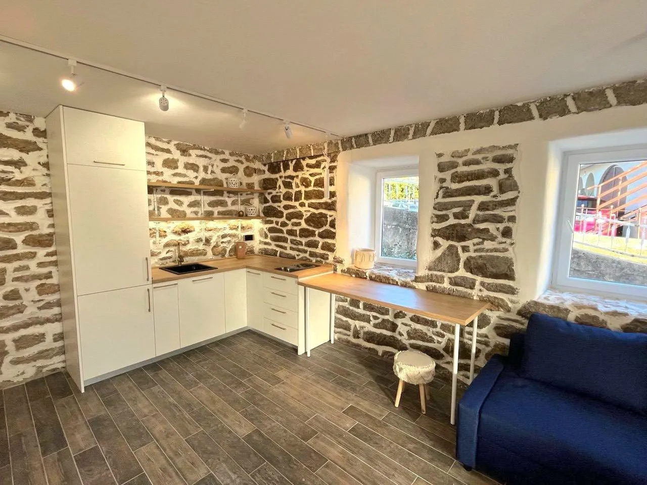 Prodaja, jednosoban stan, 46m², Srbina, Herceg Novi