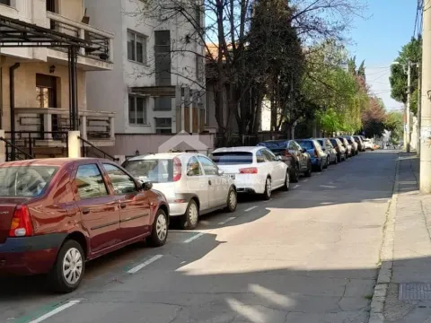 Rent, one bedroom apartment, 32m², Neimar, Vračar Sve Podlokacije - image 14