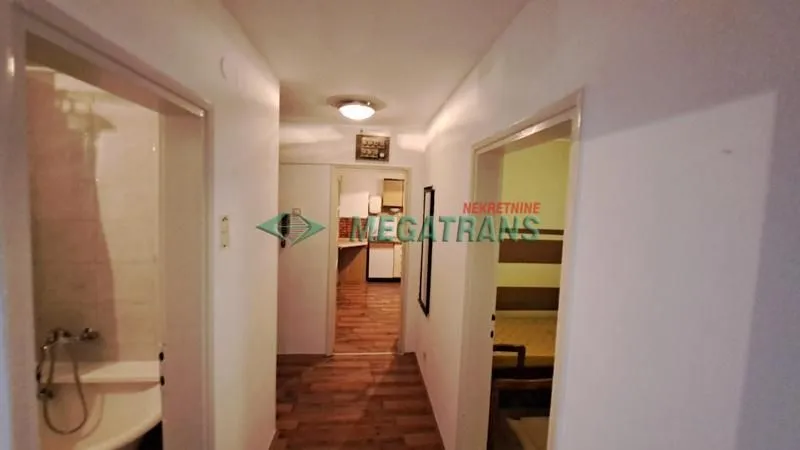 Izdavanje, dvosoban stan, 53m², Železnička Stanica, Novi Sad Sve Podlokacije