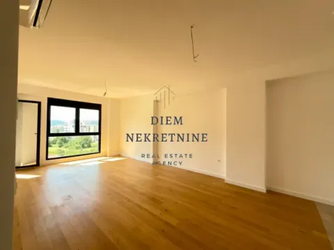Sale, one bedroom apartment, 55m², Centar, Bar - image 5