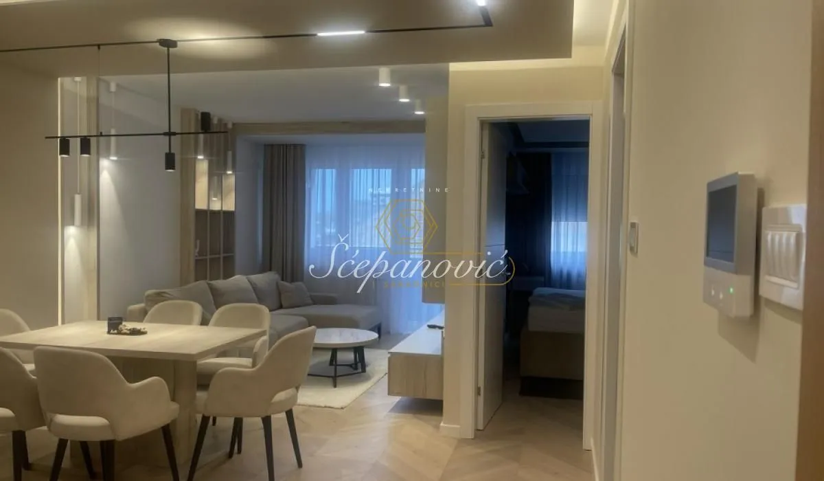 Izdavanje, dvosoban stan, 52m², Grbavica, Novi Sad Sve Podlokacije